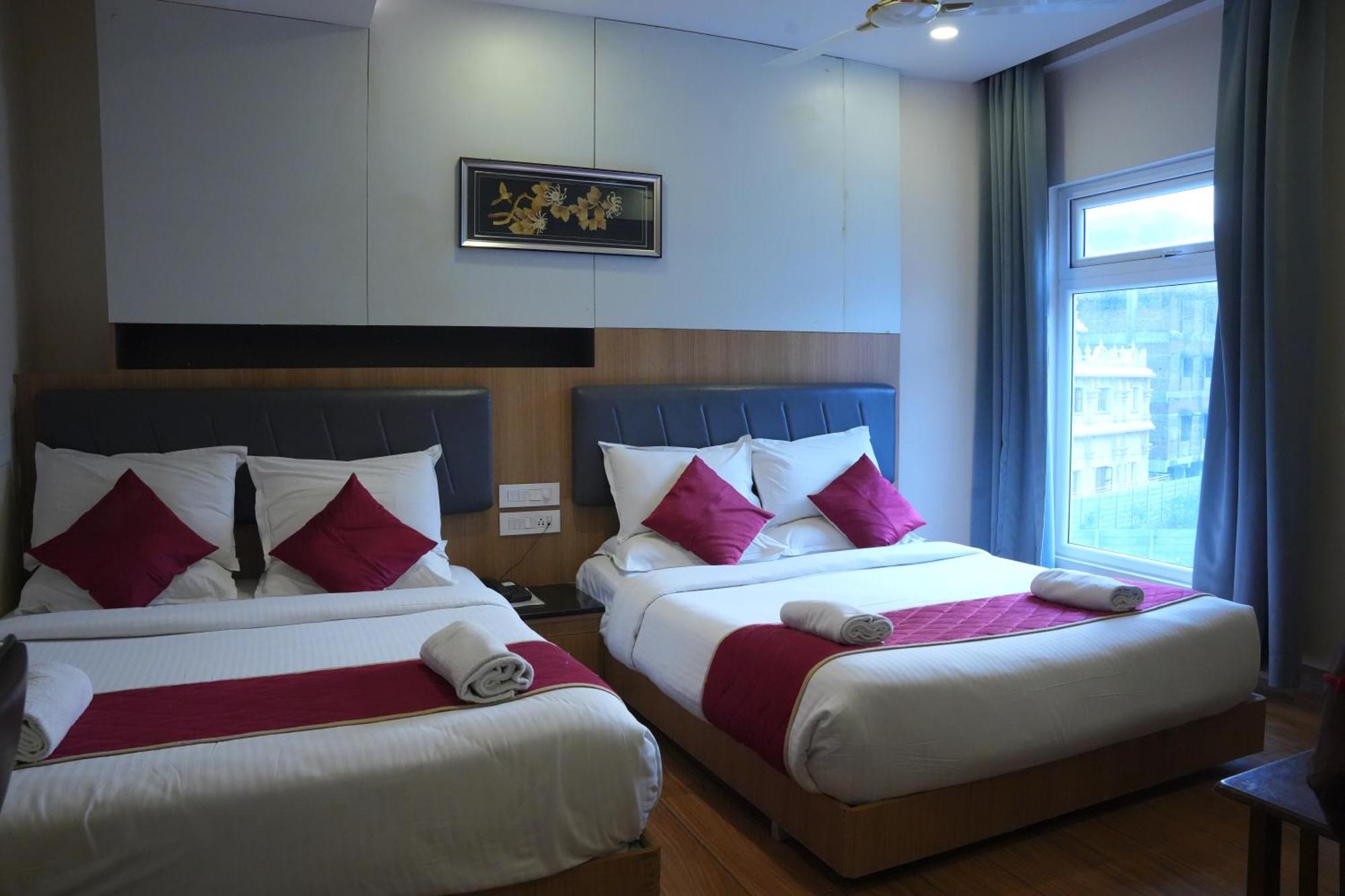 Kvp Golden Inn Tirupati Exterior photo