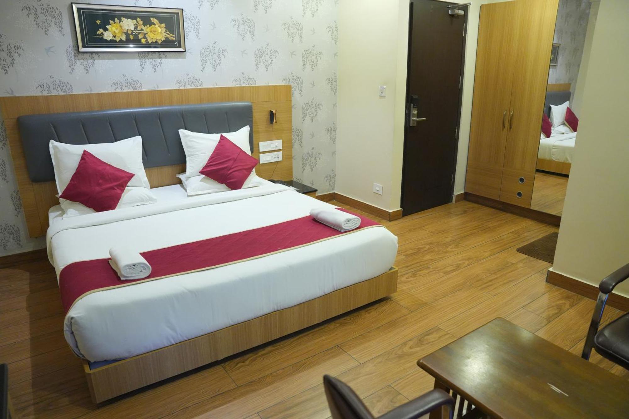 Kvp Golden Inn Tirupati Exterior photo