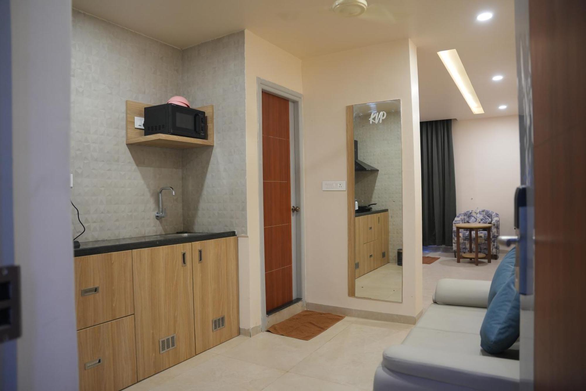 Kvp Golden Inn Tirupati Exterior photo